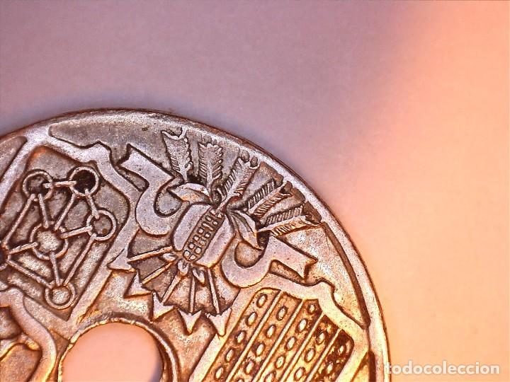 Monedas con errores: ESTADO ESPA&Ntilde;OL 50 CENTIMOS 1963*19*64 ERROR - TALADRO Y M&Aacute;S - EBC- - Foto 2