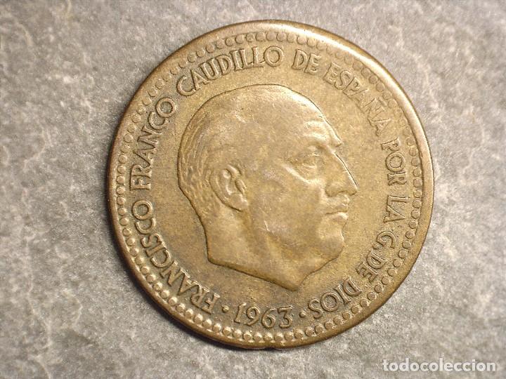 Monedas con errores: ESPA&Ntilde;A ESTADO ESPA&Ntilde;OL ERROR MONEDA 1 PESETA 1963 *65 - Foto 2