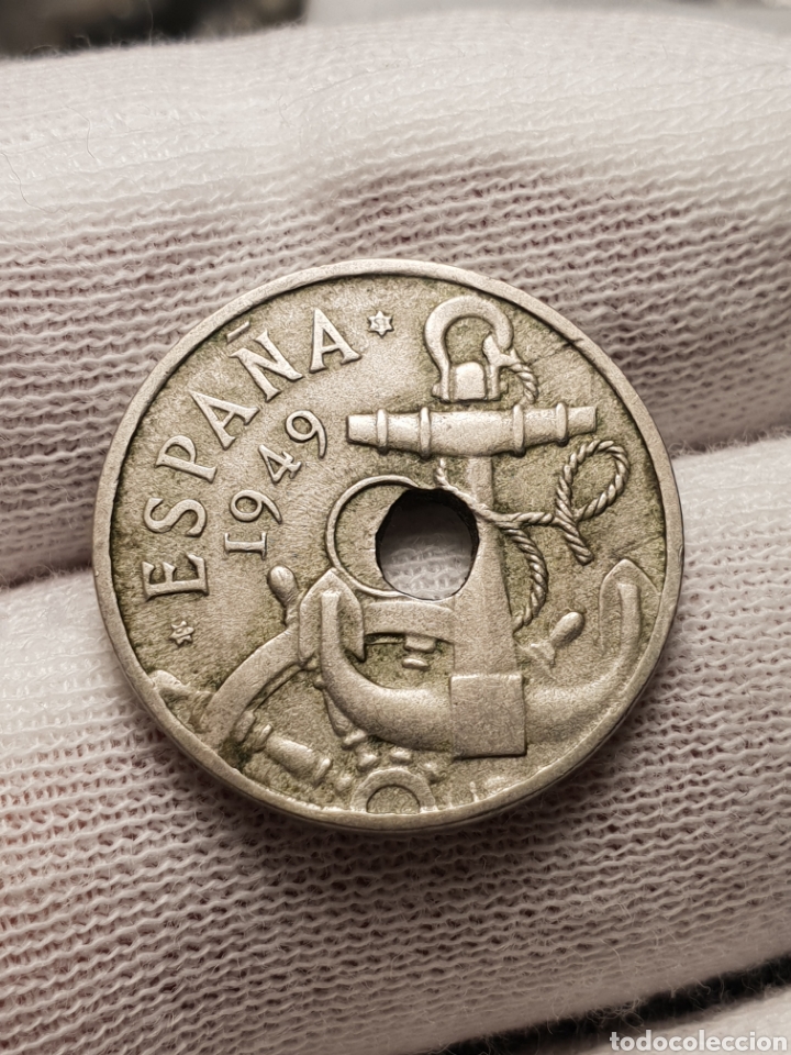 Monedas con errores: ERROR AGUJERO DESPLAZADO 50 CENTIMOS 1949 - Foto 1