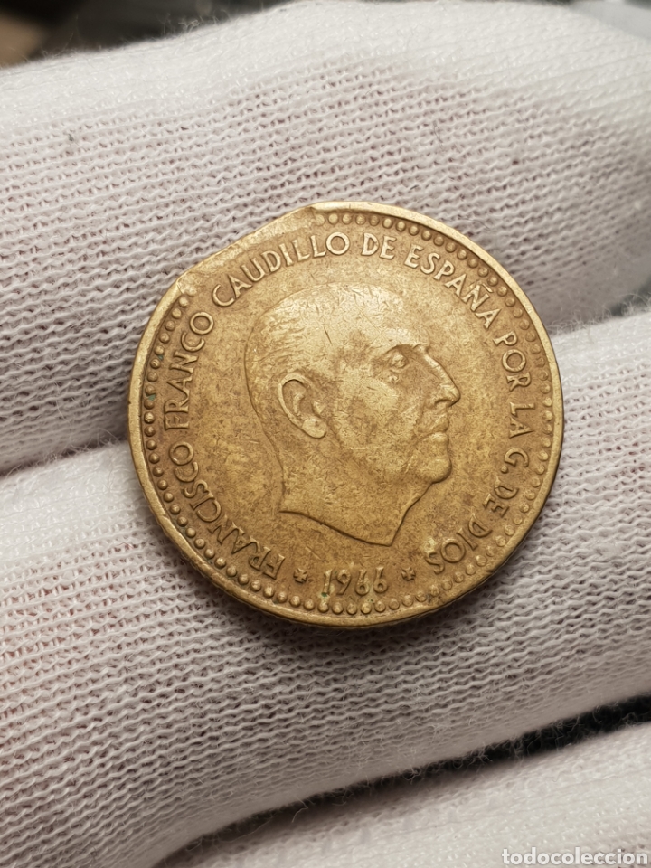 Monedas con errores: ERROR SEGMENTADA 1 PESETA 1966 - Foto 1