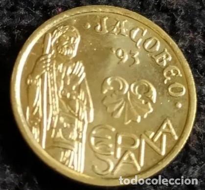 Monedas con errores: 5 pesetas 1993.SC Error del Jacobeo. - Foto 3