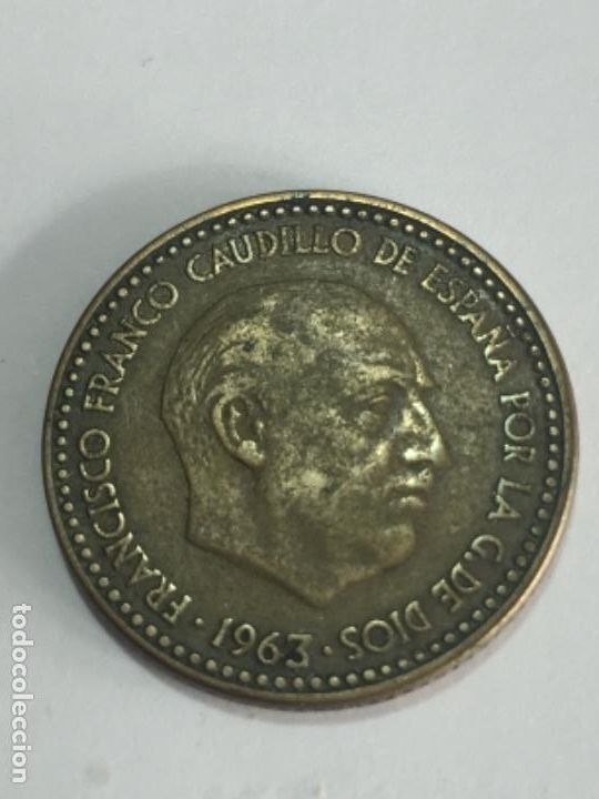 Monedas con errores: * ERROR EXTRAORDINARIO * 1 pta 1963*63. CU&Ntilde;O PARTIDO - Foto 2