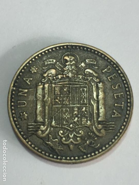 Monedas con errores: * ERROR EXTRAORDINARIO * 1 pta 1963*63. CU&Ntilde;O PARTIDO - Foto 1