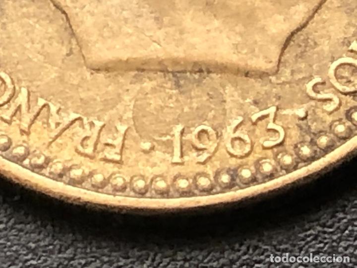 Monedas con errores: 1 peseta 1963 errores - Foto 1