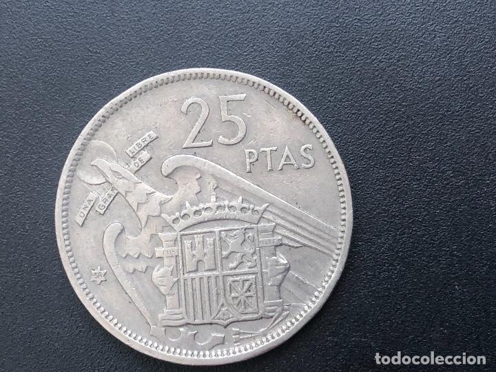Monedas con errores: 25 pesetas 1957*58 error - Foto 2