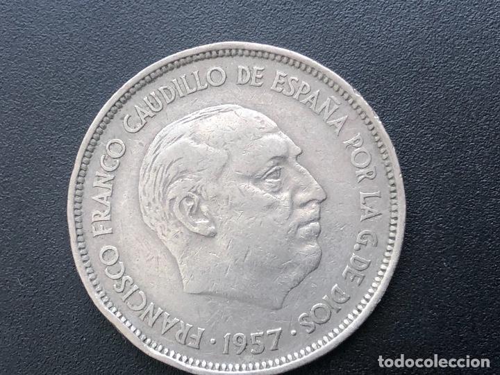 Monedas con errores: 25 pesetas 1957*58 error - Foto 3