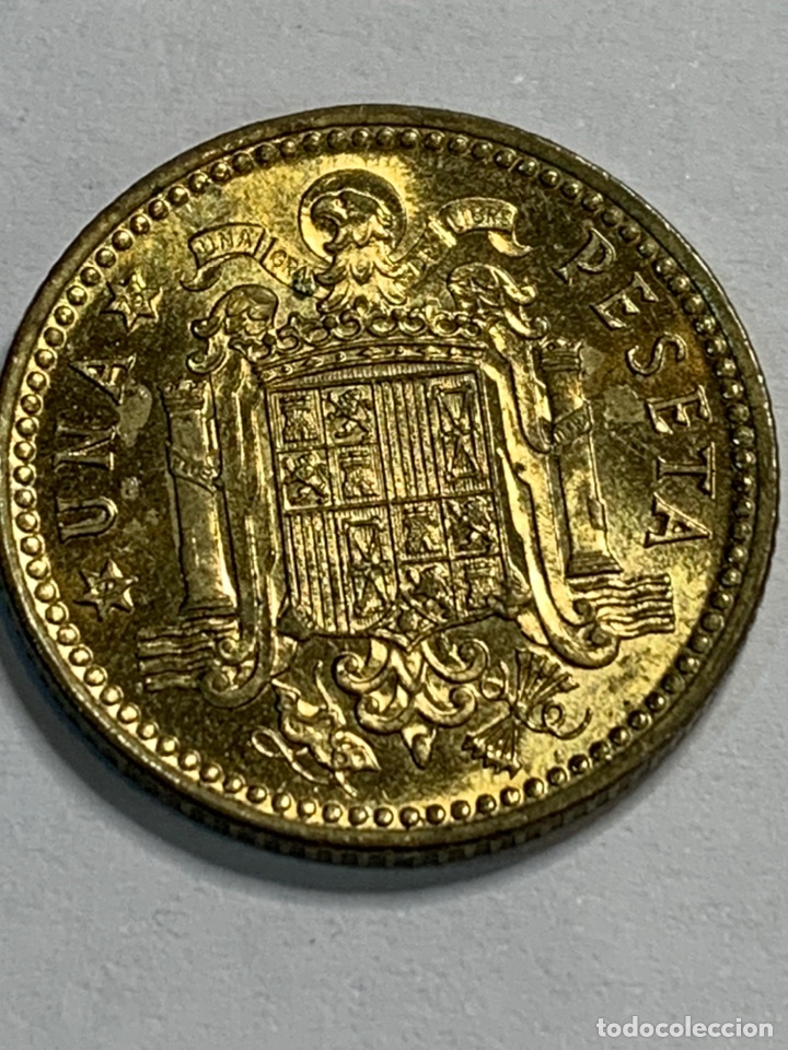Monedas con errores: Moneda 1 PTS &eacute;poca de Franco sin una de las caras. - Foto 2