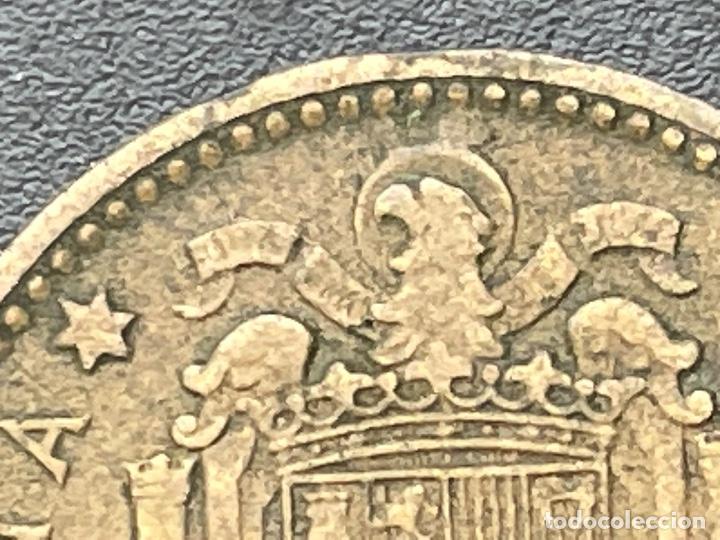 Monedas con errores: 1 peseta 1953 error - Foto 4
