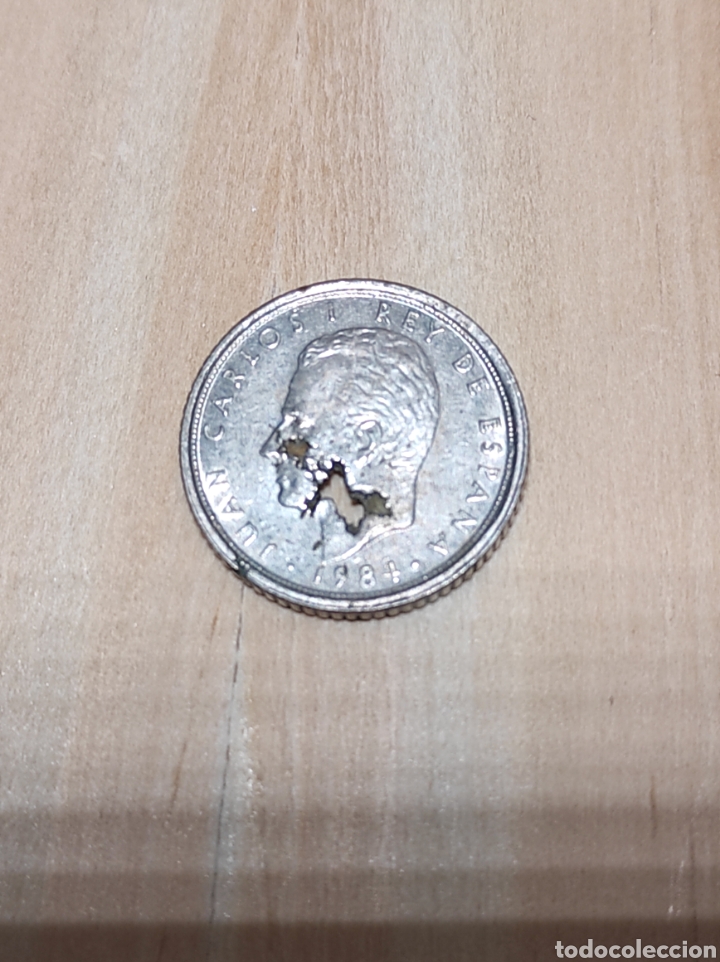 Monedas con errores: Moneda de diez pesetas con fall&oacute; - Foto 1