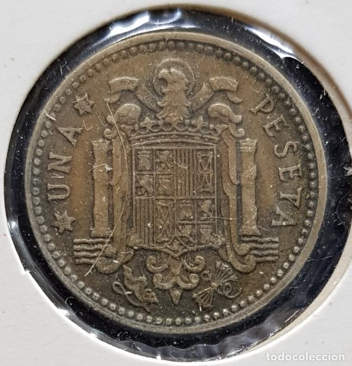 Monedas con errores: ERROR - 1 Peseta 1963 *63 - CUERNOS EN EL CUELLO, VARIANTE - Foto 3