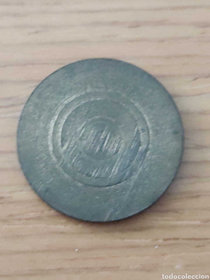 Monedas con errores: 1 peseta sin autorizaci&oacute;n - Foto 1