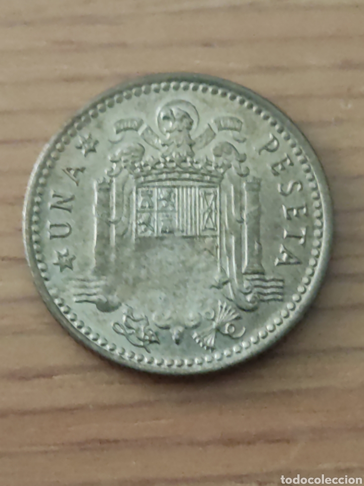 Monedas con errores: 1 peseta con hoja - Foto 1
