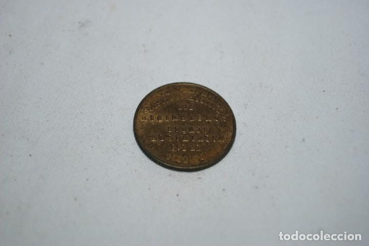 Monedas con errores: NAVAL , PRUEBAS DE LAS MAQUINAS DE ACU&Ntilde;AR . - Foto 2