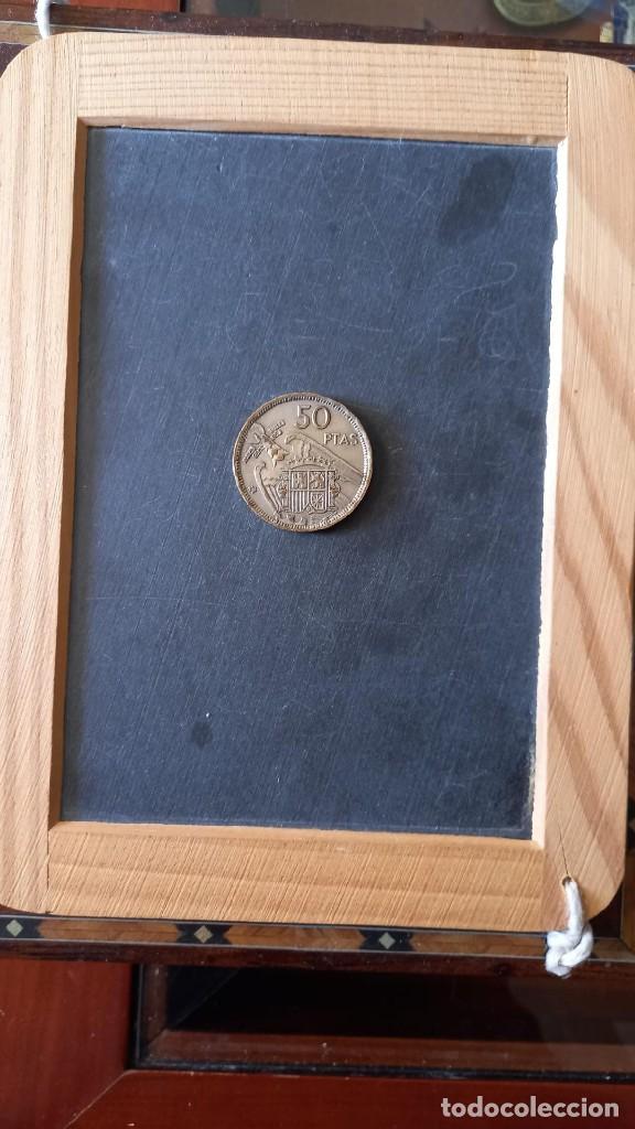 Monedas con errores: Magistral Falsa moneda de 50 Ptas. - Foto 2