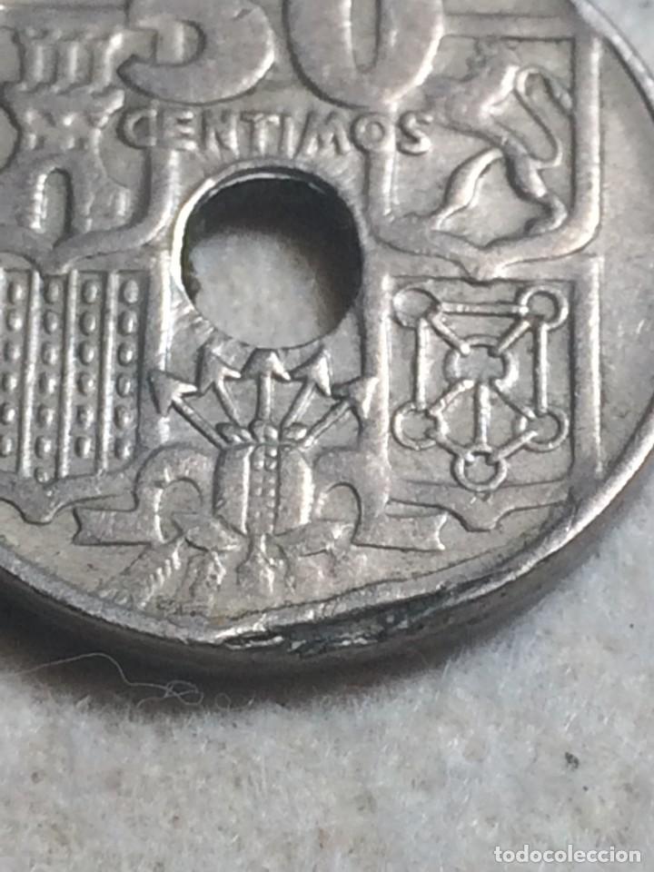 Monedas con errores: *ERROR* 50 C&Eacute;NTIMOS 1963*64. SEGMENTADO ANVERSO Y REVERSO - Foto 5