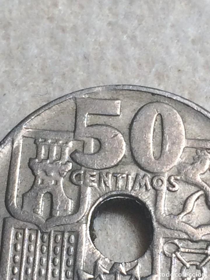 Monedas con errores: *ERROR* 50 C&Eacute;NTIMOS 1963*64. SEGMENTADO ANVERSO Y REVERSO - Foto 8