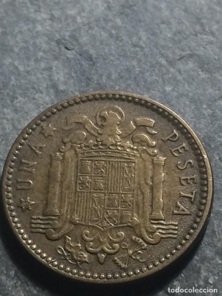 Monedas con errores: ESPA&Ntilde;A 1 PESETAS 1953 *5-. ERROR HILOS DE METAL - Foto 7