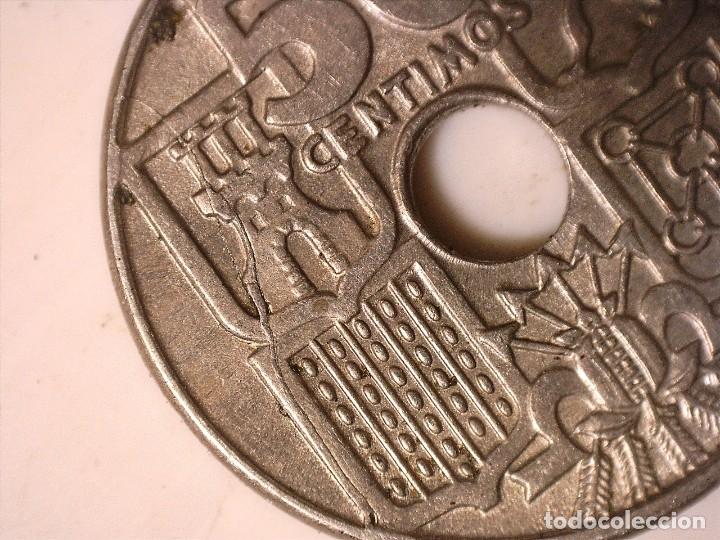 Monedas con errores: ERROR CU&Ntilde;O PARTIDO 50 C&Eacute;NTIMOS 1949*56 Franco Estado Espa&ntilde;ol - Foto 2