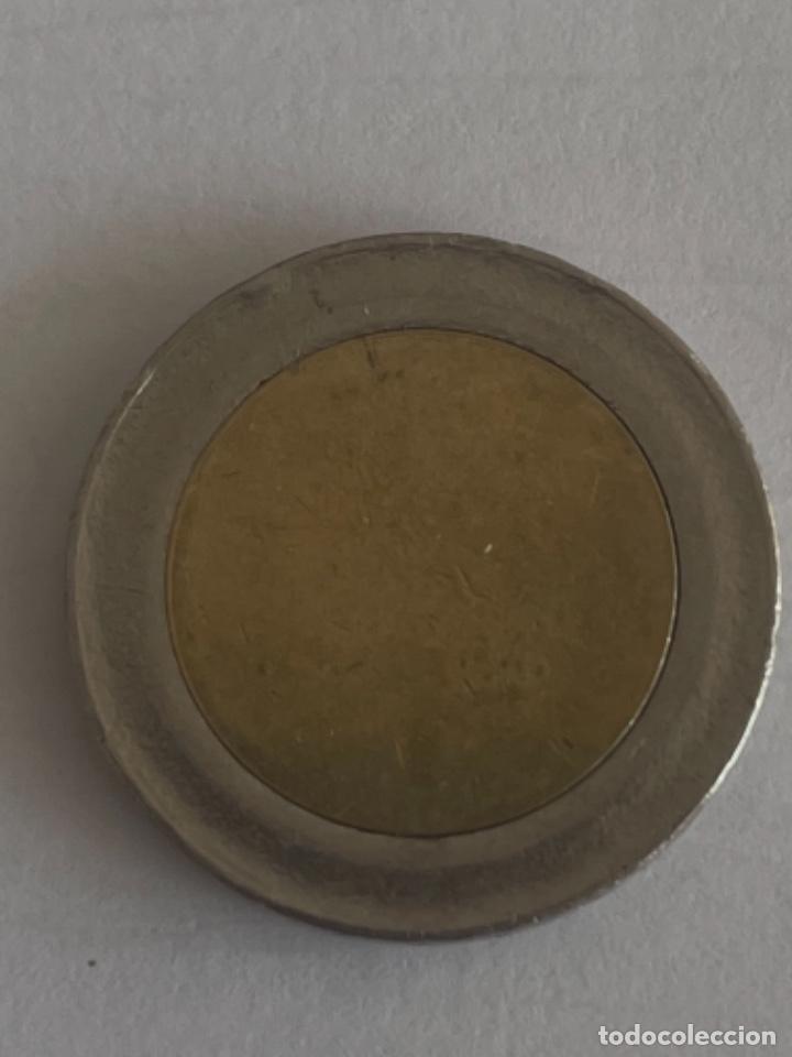 Monedas con errores: * ERROR * MUY RARO Y ESCASO COSPEL DE 2 &euro; CANTO DE AUSTRIA - Foto 2
