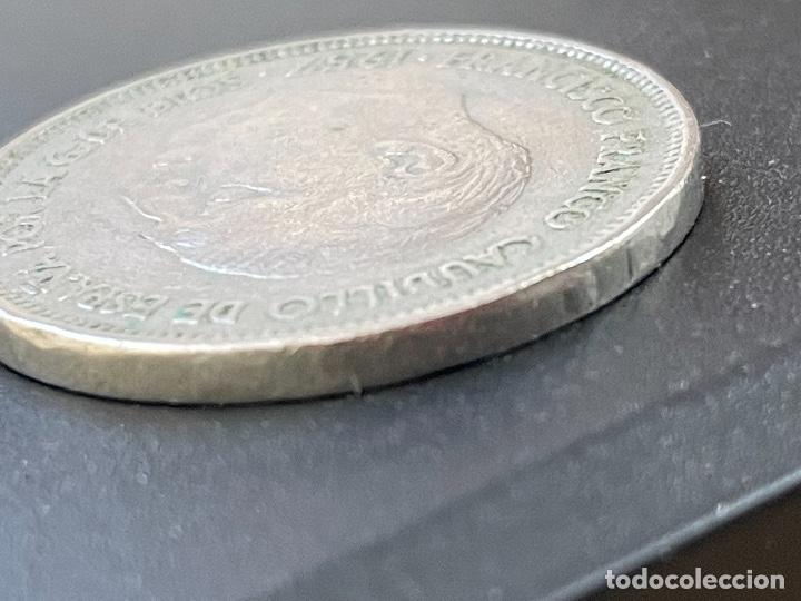Monedas con errores: 25 pesetas 1957*58 errores - Foto 6