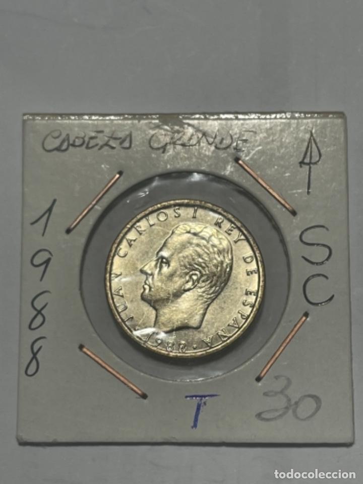 Monedas con errores: * ERROR * 100 P 1988. CABEZA GRANDE. LIS ANVERSO SIN CIRCULAR - Foto 1