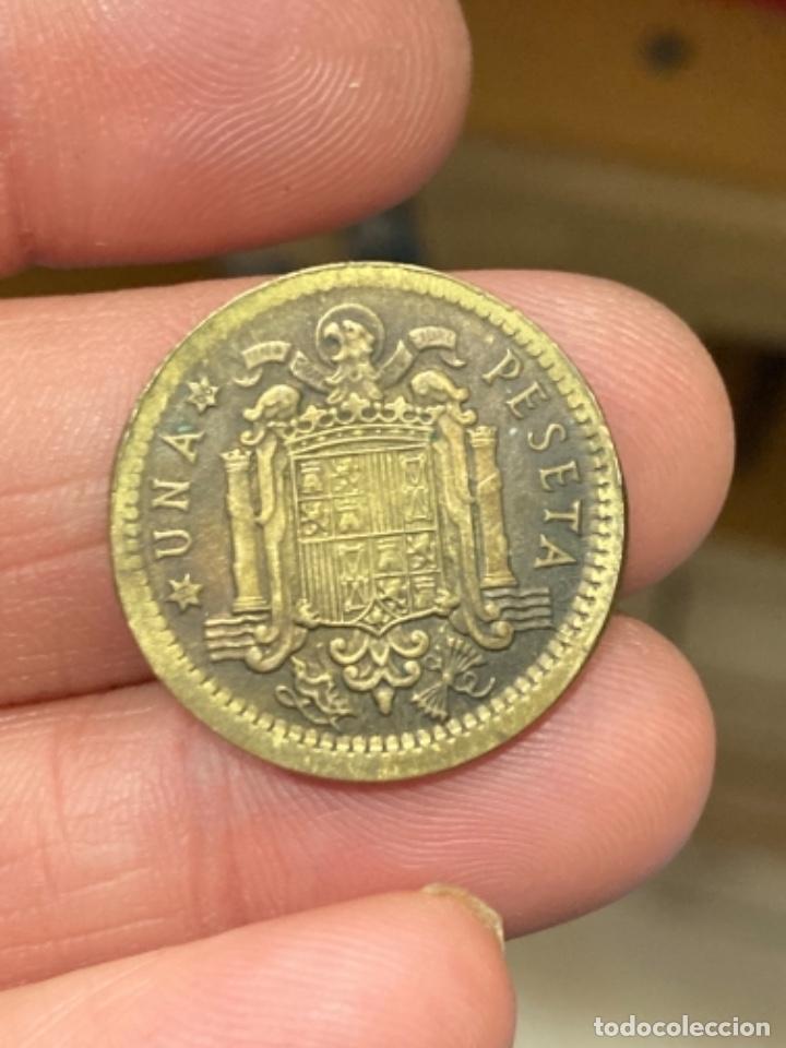 Monedas con errores: Moneda de 1 peseta con error - Foto 2