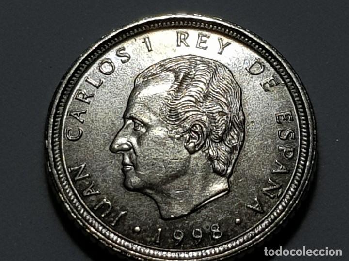 Monedas con errores: 10 PESETAS 1998- REMARCADA-TILDE EN LA &Eacute; AL FINAL-LEYENDA REMARCADA - Foto 2