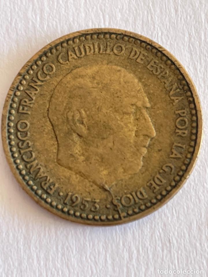 Monedas con errores: * ERROR * 1 PESETA 1953*56 CU&Ntilde;O PARTIDO EN EL ANVERSO - Foto 1