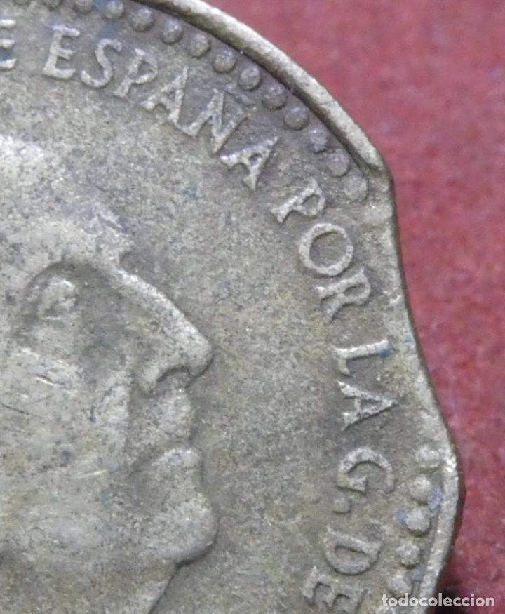 Monedas con errores: Error de acu&ntilde;aci&oacute;n moneda de 1 Peseta 1966*68 Segmentada final de riel - Foto 2