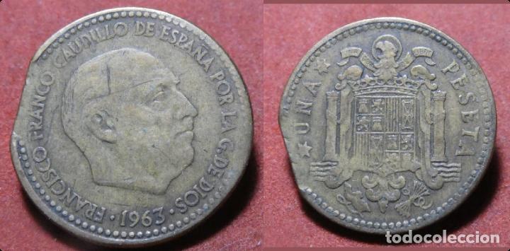 Monedas con errores: Error de acu&ntilde;aci&oacute;n moneda de 1 Peseta 1963*63 Segmentada final de riel - Foto 1