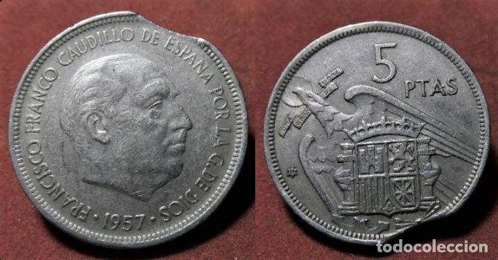 Monedas con errores: Error de acu&ntilde;aci&oacute;n 5 Pesetas 1957*71 Acu&ntilde;aci&oacute;n Segmentada - Foto 1