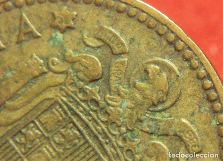 Monedas con errores: Error de acu&ntilde;aci&oacute;n moneda de 1 Peseta 1963* 66 Repintada - Foto 2