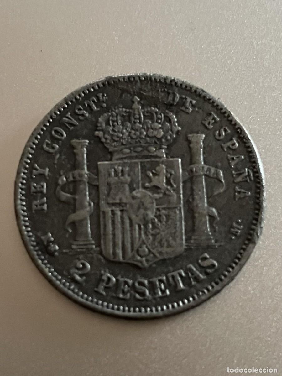 Monedas con errores: 2 pesetas 1882 falsa de &eacute;poca - Foto 2