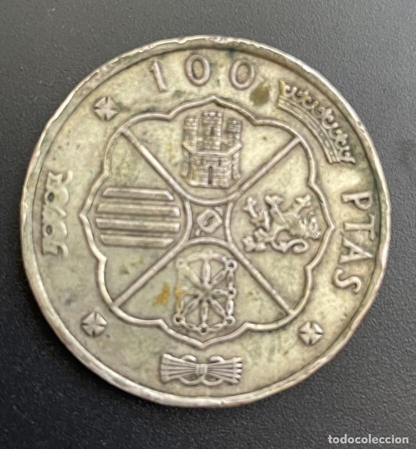 Monedas con errores: 100 pesetas 1966 estrellas 19 66 Falsa de &eacute;poca - Foto 2