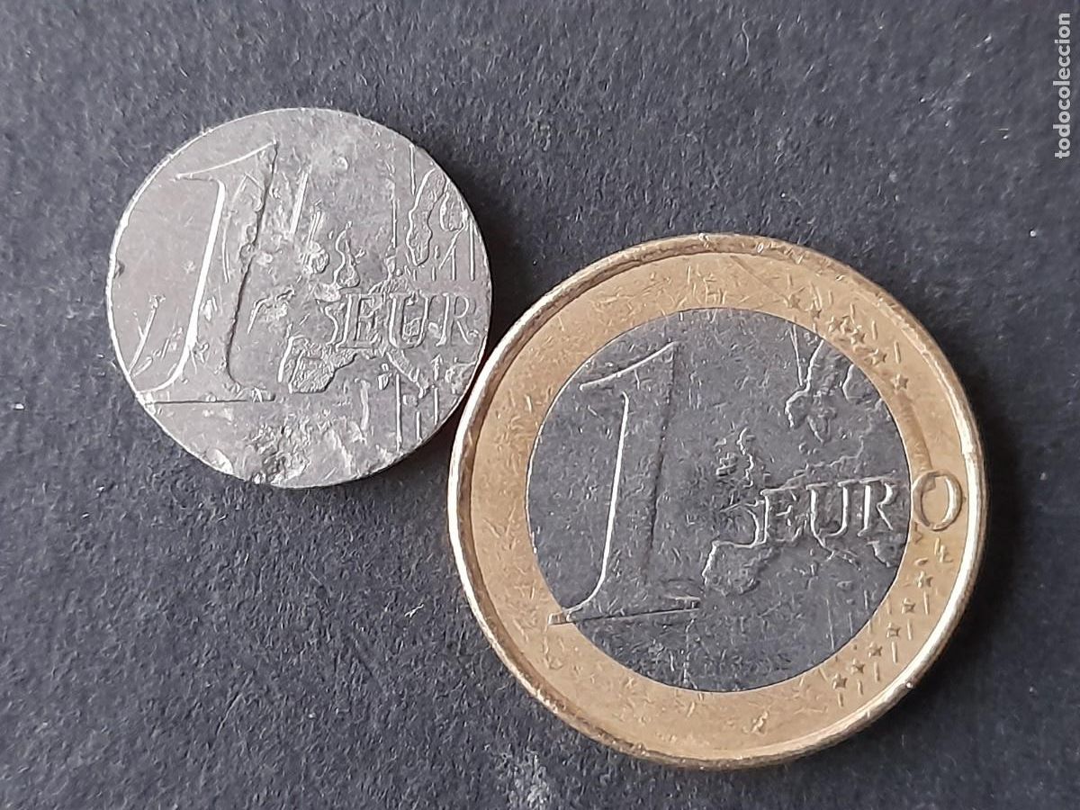 Monedas con errores: Esfera interior de cupron&iacute;quel de moneda de 1 euro Espa&ntilde;a - Foto 2