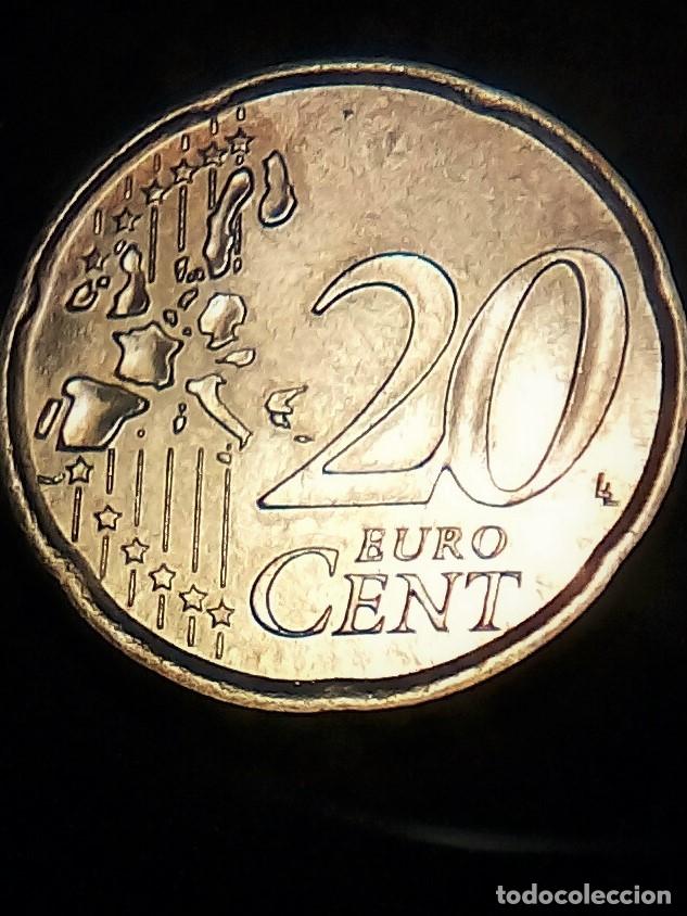 Monedas con errores: Variante error 20 cnts 2002 exceso de material nariz partida y remarcada en la gorguera y pluma.S/C - Foto 2
