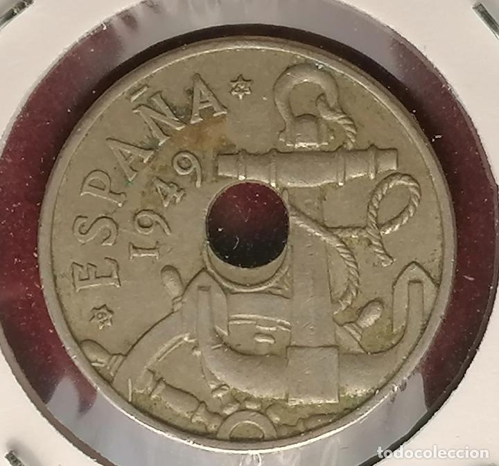 Monedas con errores: 50 centimos 1949 * 62 Taladro desplazado - Foto 3