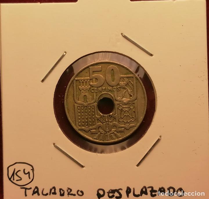 Monedas con errores: 50 centimos 1949 * 62 Taladro desplazado - Foto 1