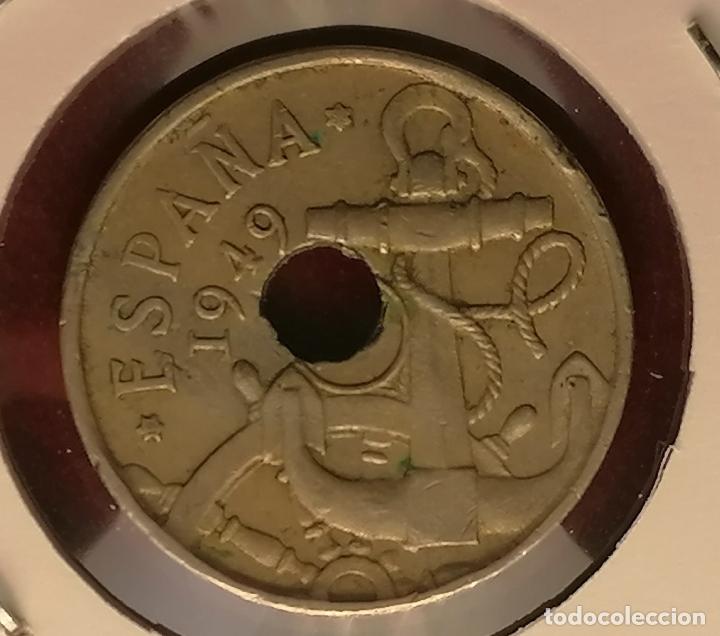 Monedas con errores: 50 centimos 1949 * 52 Taladro desplazado - Foto 3