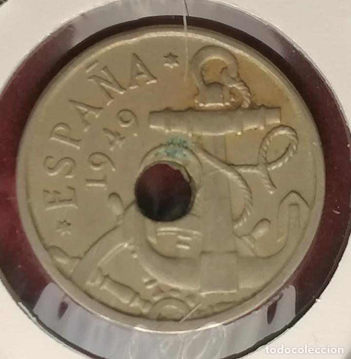Monedas con errores: 50 centimos 1949 * Taladro desplazado - Foto 3
