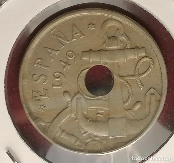 Monedas con errores: 50 centimos 1949 * Taladro desplazado - Foto 3