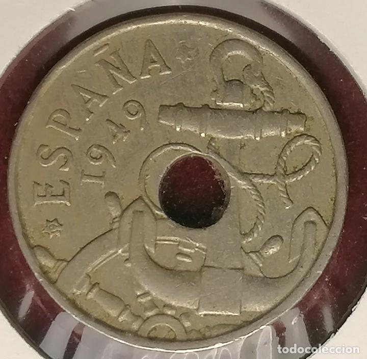 Monedas con errores: 50 centimos 1949 * Taladro desplazado - Foto 3