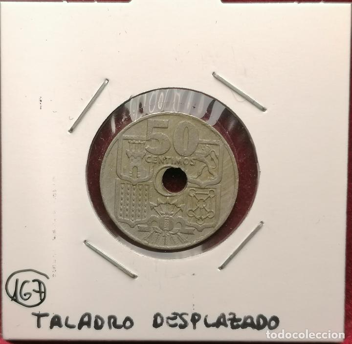 Monedas con errores: 50 centimos 1949 * 52 Taladro desplazado - Foto 1