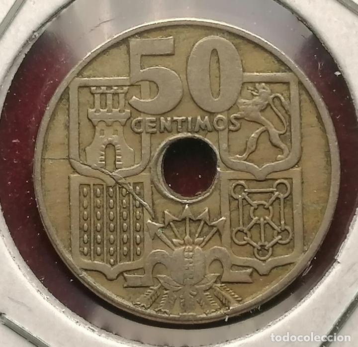 Monedas con errores: 50 centimos 1949 * 56 Empastada - Foto 2