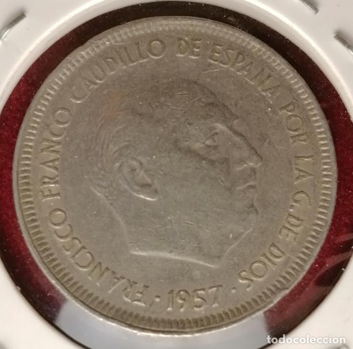 Monedas con errores: 25 pesetas 1957 * 68 Canto doble - Foto 3