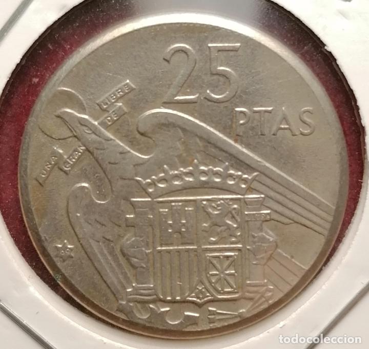 Monedas con errores: 25 pesetas 1957 * 69 Borde biselado - Foto 2