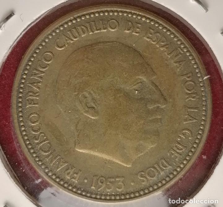 Monedas con errores: 2.5 pesetas 1953 * 54 Repintada - Foto 3