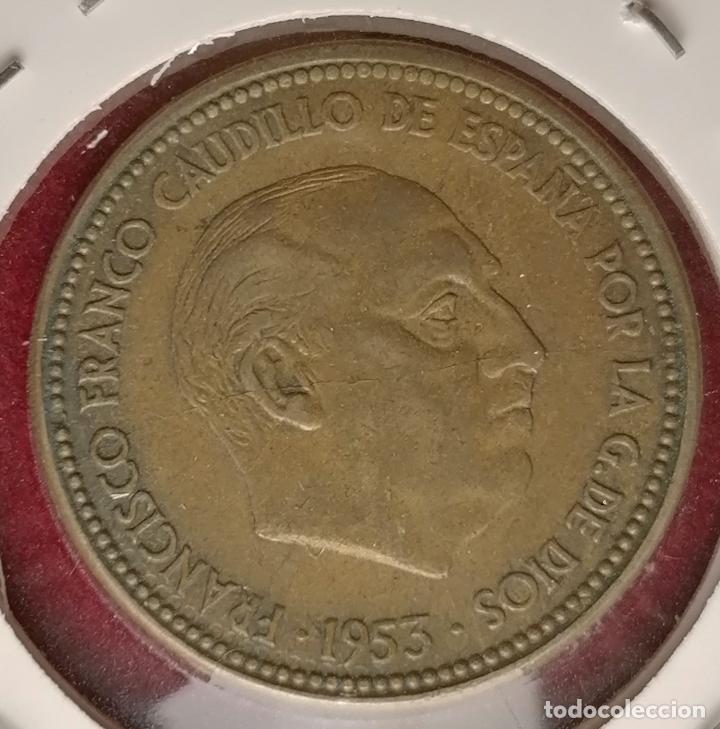 Monedas con errores: 2.5 pesetas 1953 * 56 Repintada - Foto 3