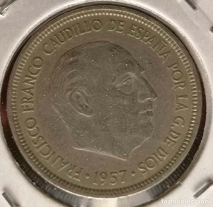 Monedas con errores: 5 pesetas 1957 * 65 laminacion hoja - Foto 3