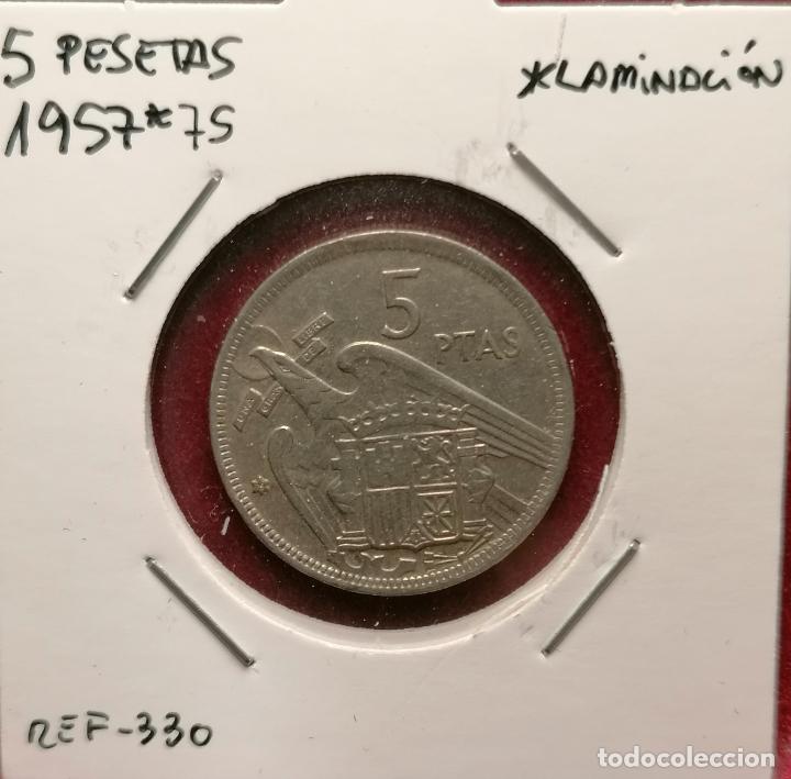 Monedas con errores: 5 pesetas 1957 * 75 laminacion hoja - Foto 1